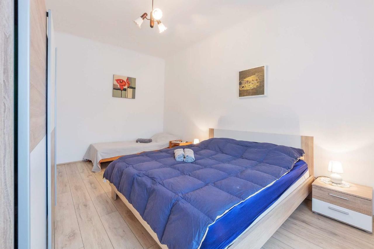 Apartment Nicol Пула Екстериор снимка
