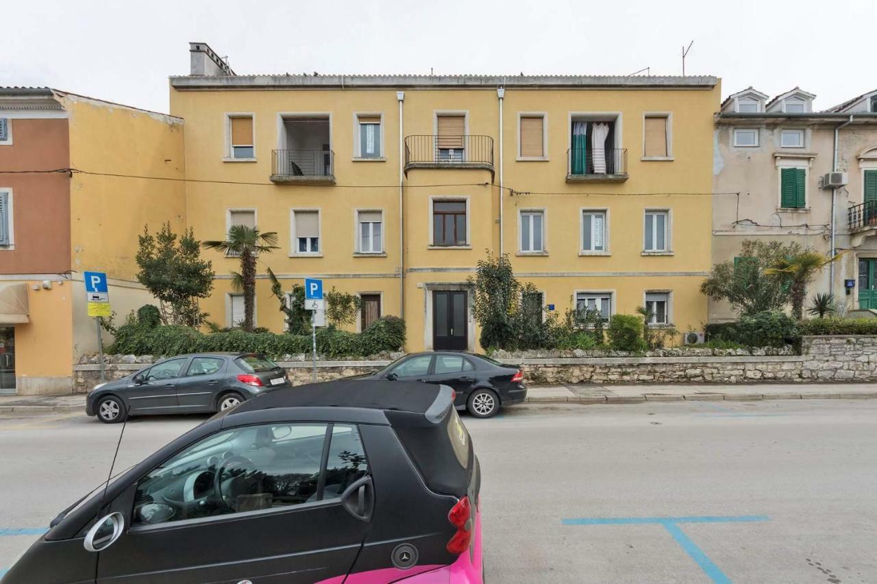 Apartment Nicol Пула Екстериор снимка